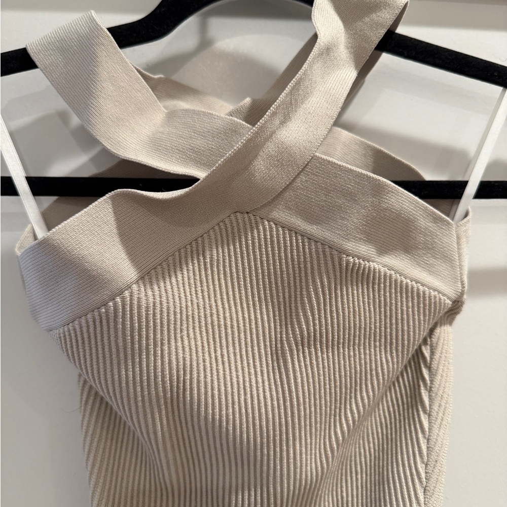 Aritzia Cream Cross-Strap Crop Top - Picture 5 of 7